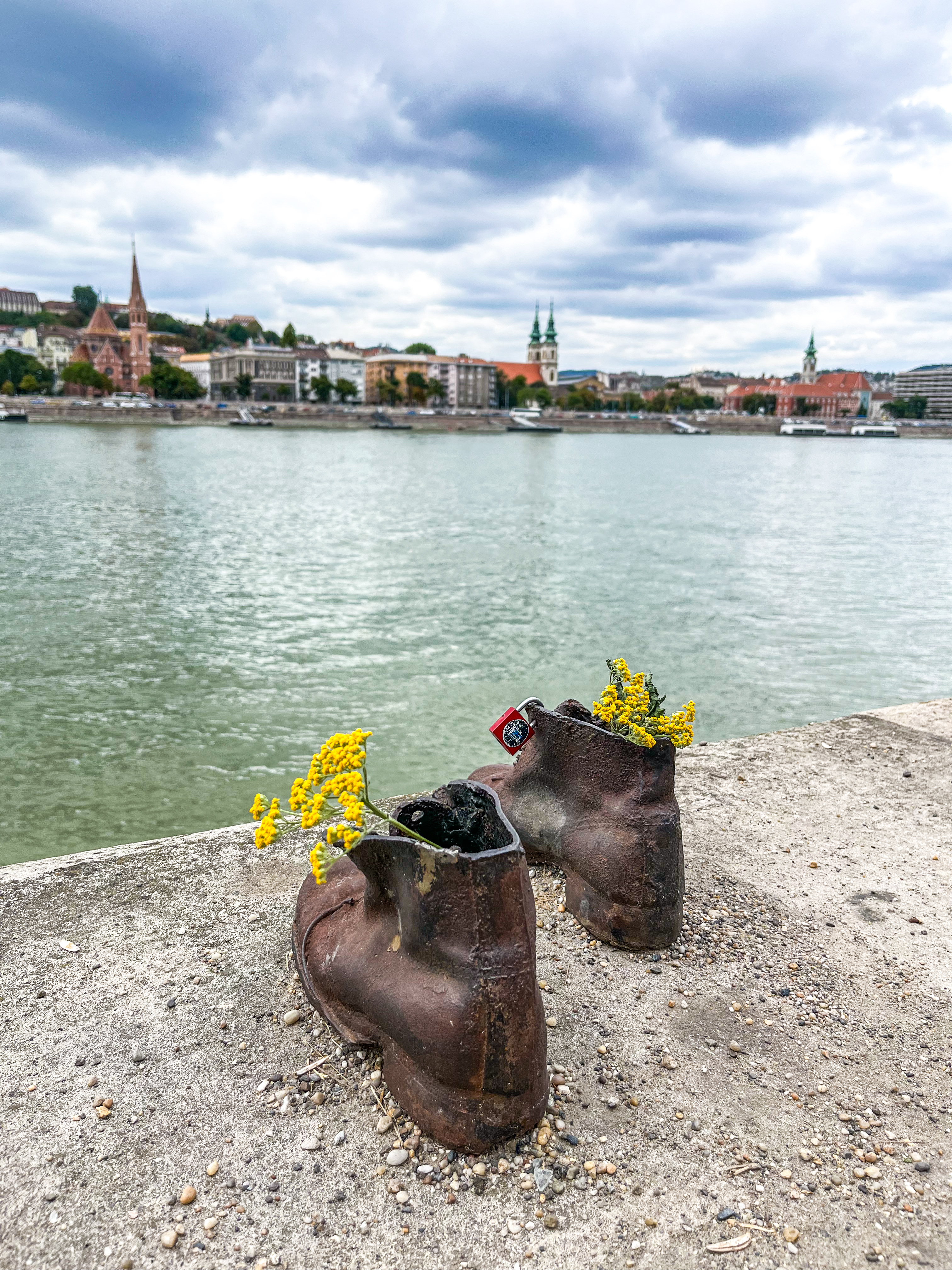 Shoes on the Danube Bank, memorial to those who lost their lives during the Across Cross occupation.