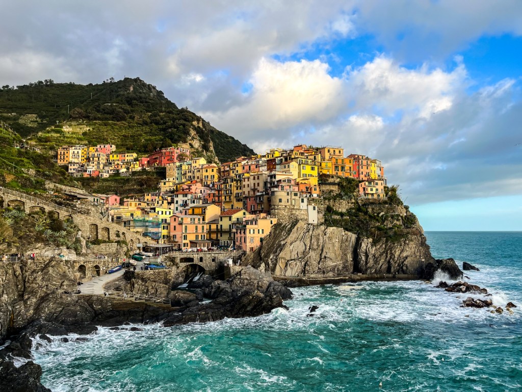 Perfect Cinque Terre Day Trip from Pisa: A Complete Guide and&nbsp;Itinerary